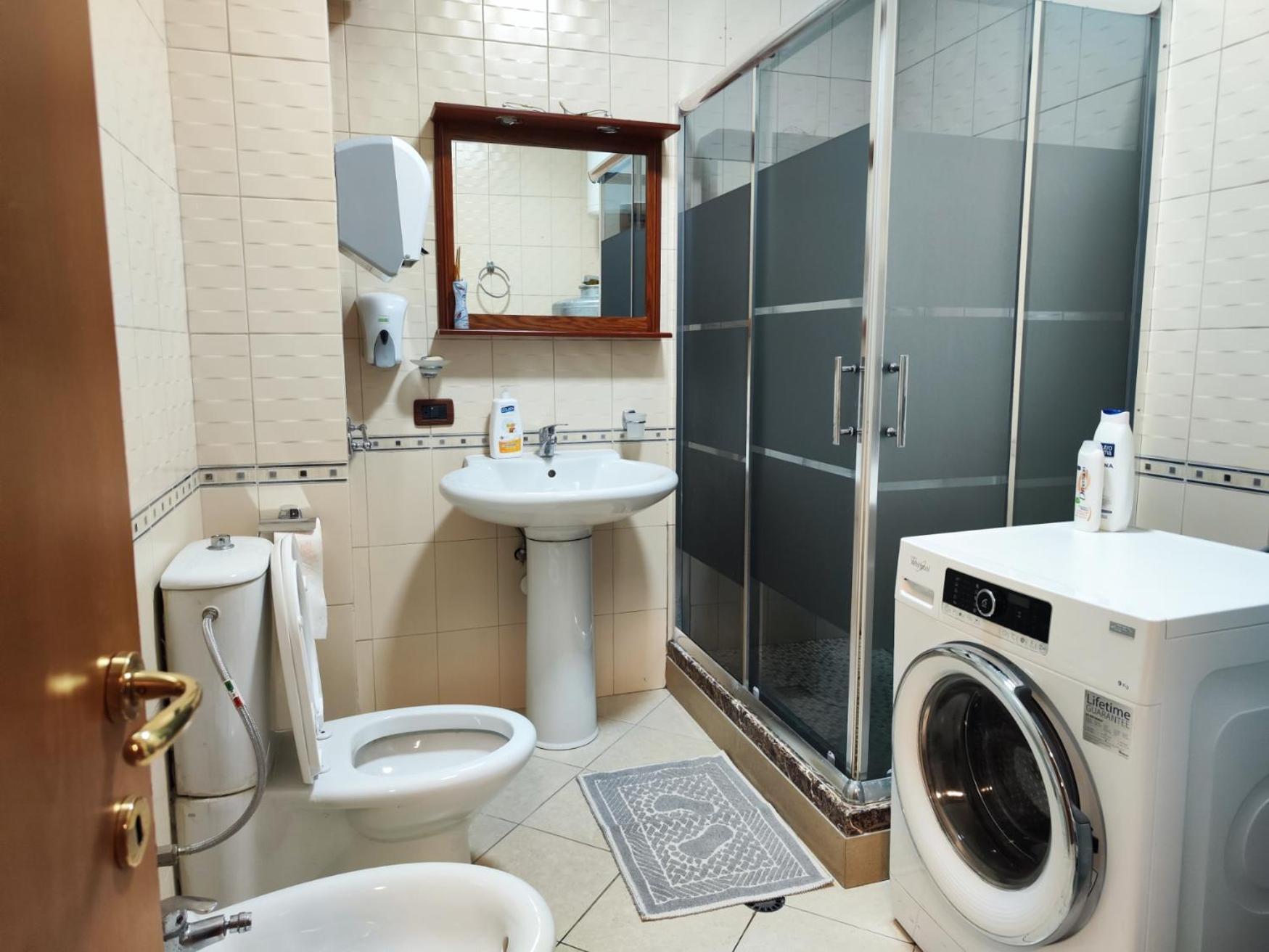 The Best Guesthouse In Tirana Zewnętrze zdjęcie
